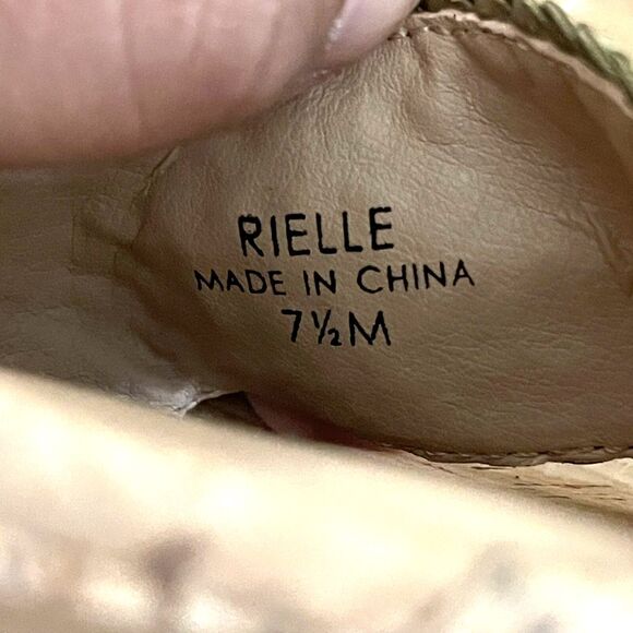 Ellen Tracy Boho Cork Wedge Ankle Sandals Size 7.5 Gold Woven Tan Elastic Straps - Picture 10 of 11